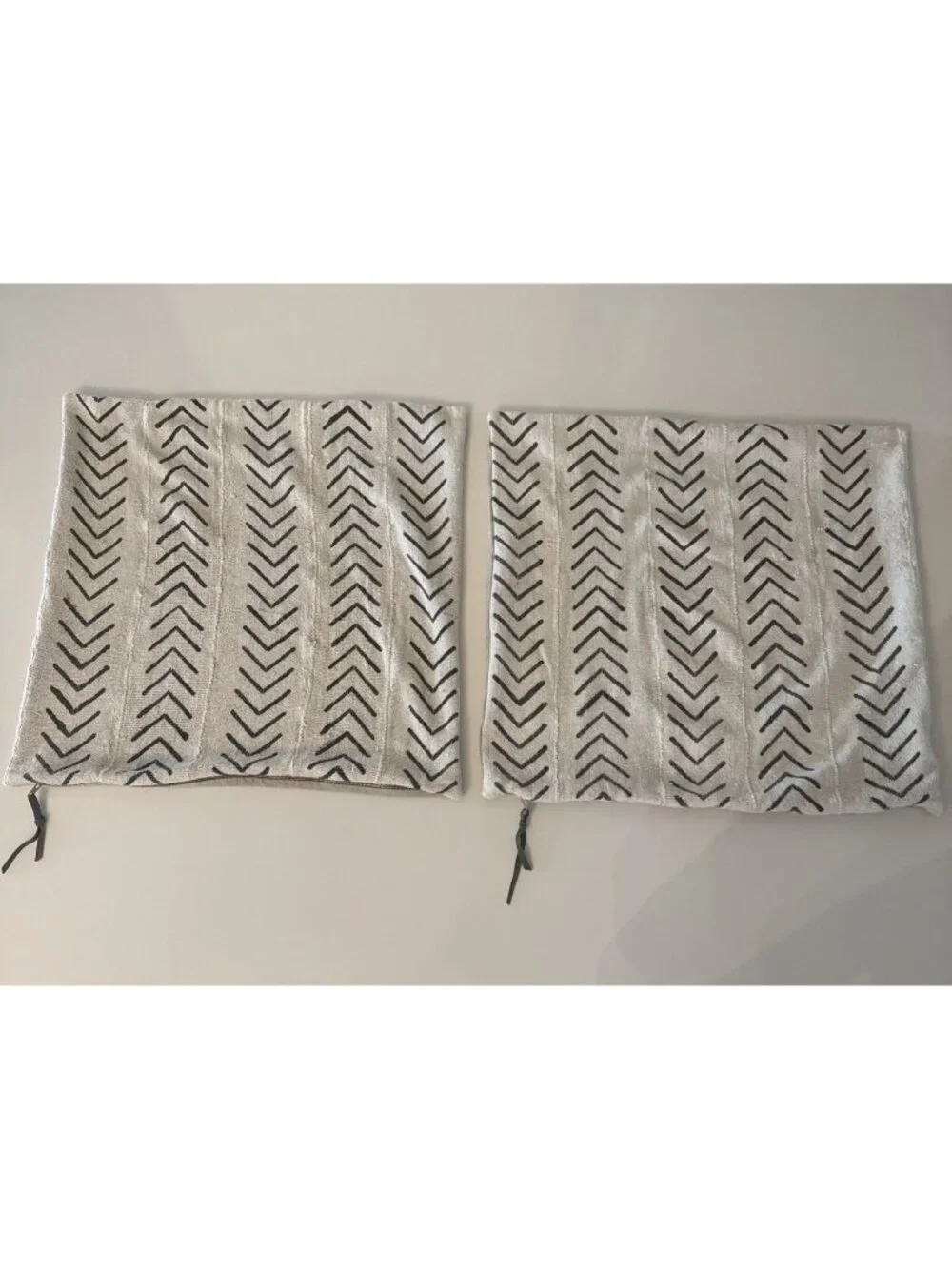 Restoration Hardware Pillow Cover Set 24x24
